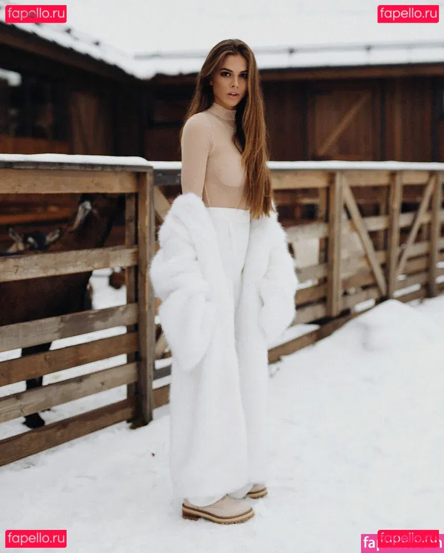 vikkikiss Onlyfans Photo Gallery 