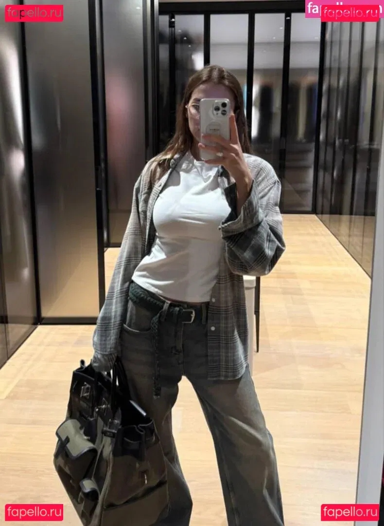 vikkikiss Onlyfans Photo Gallery 