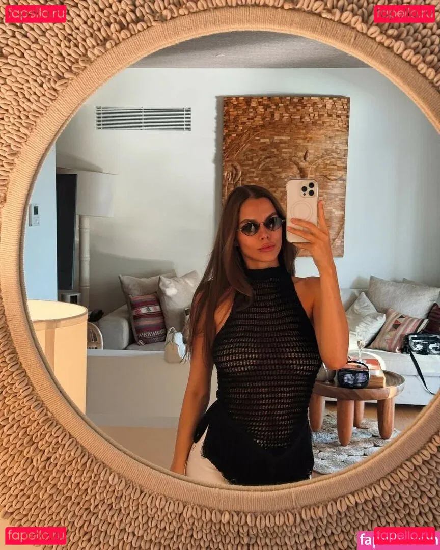 vikkikiss Onlyfans Photo Gallery 