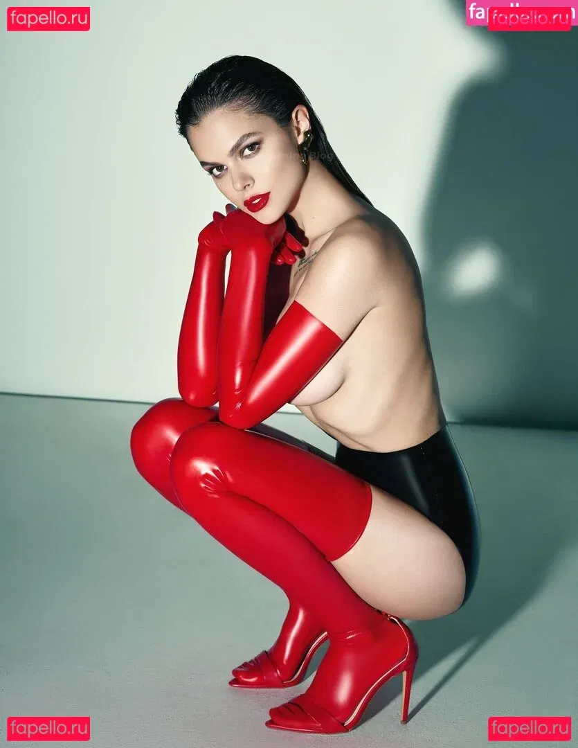 vikkikiss Onlyfans Photo Gallery 