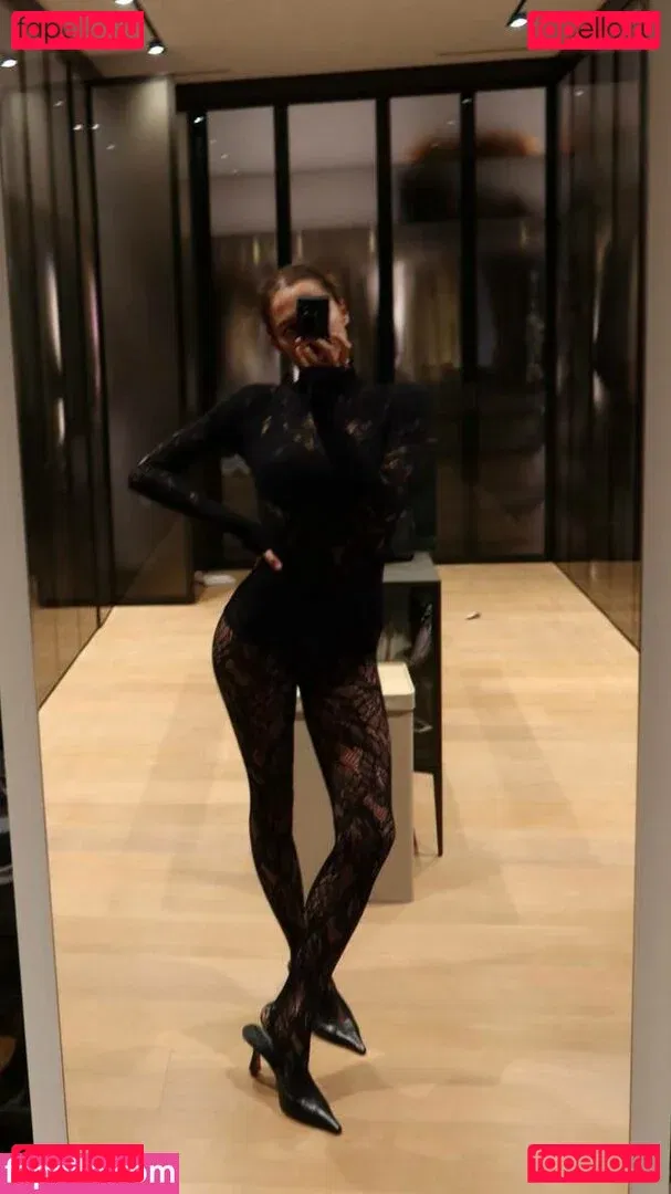 vikkikiss Onlyfans Photo Gallery 