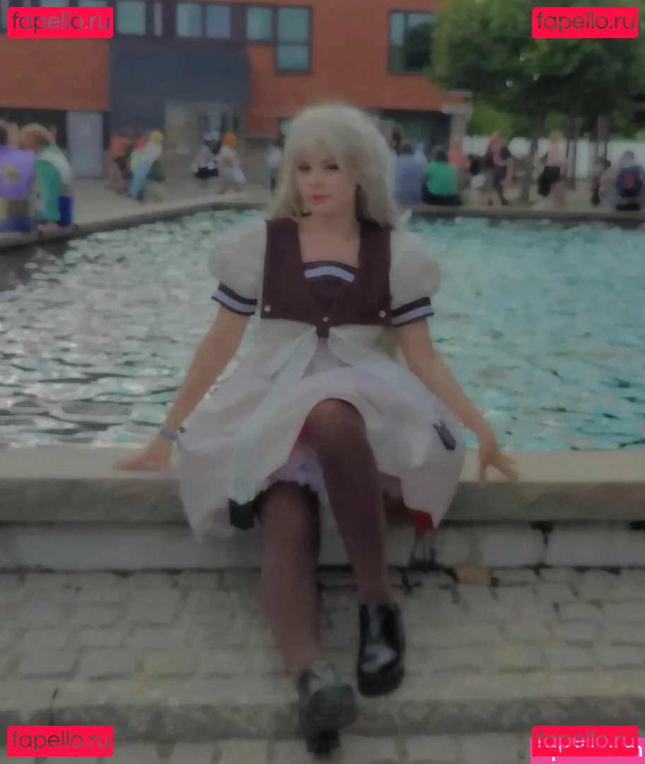 frogzzi Onlyfans Photo Gallery 