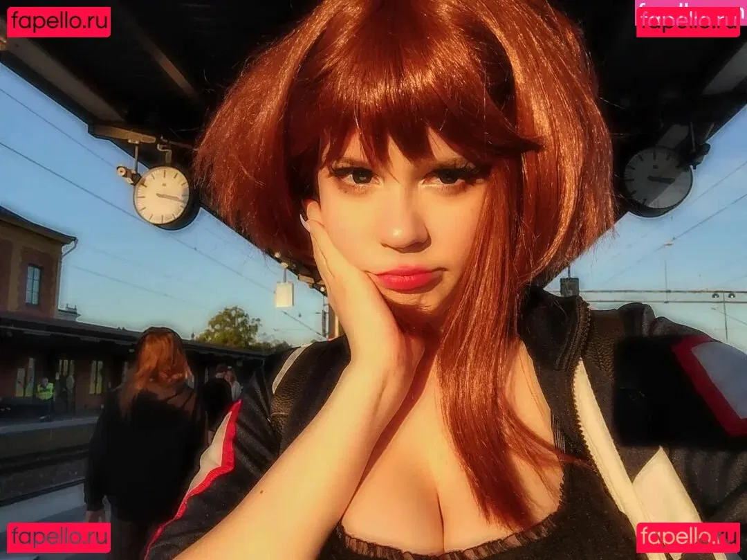 frogzzi Onlyfans Photo Gallery 