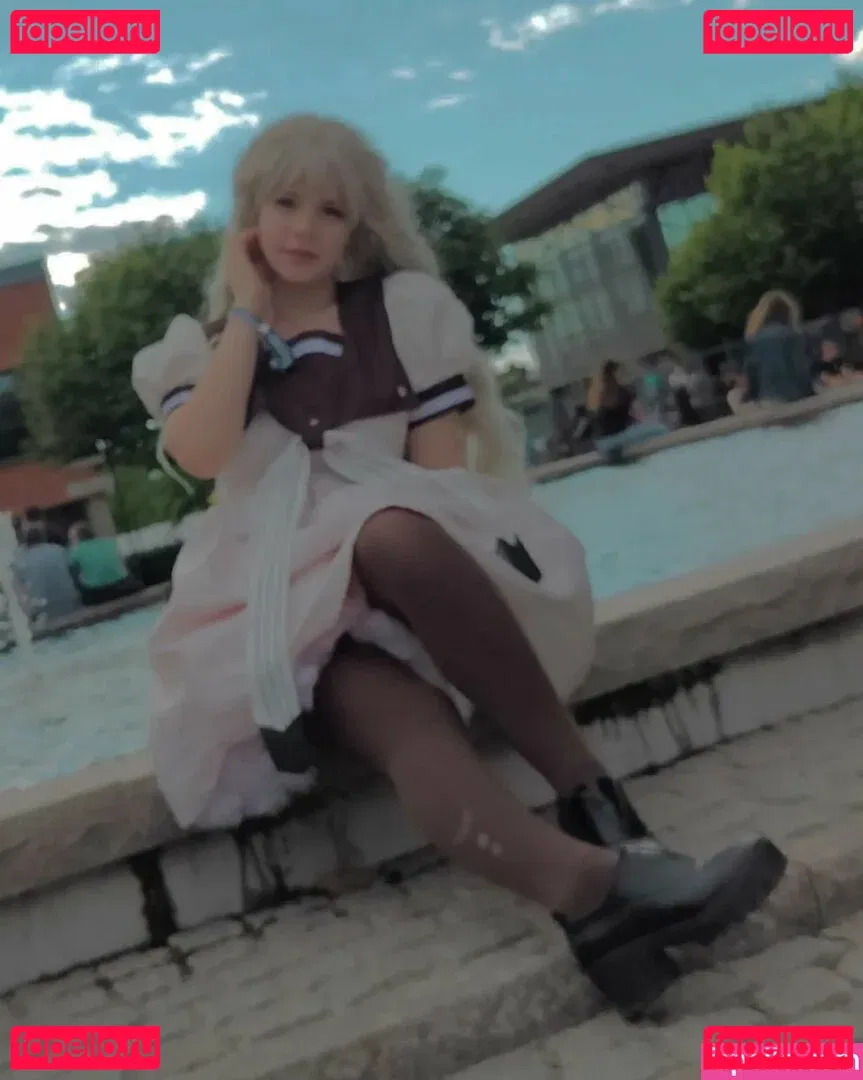 frogzzi Onlyfans Photo Gallery 