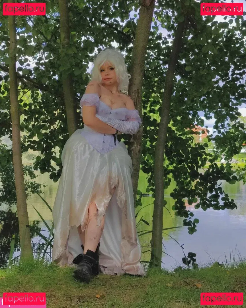 frogzzi Onlyfans Photo Gallery 