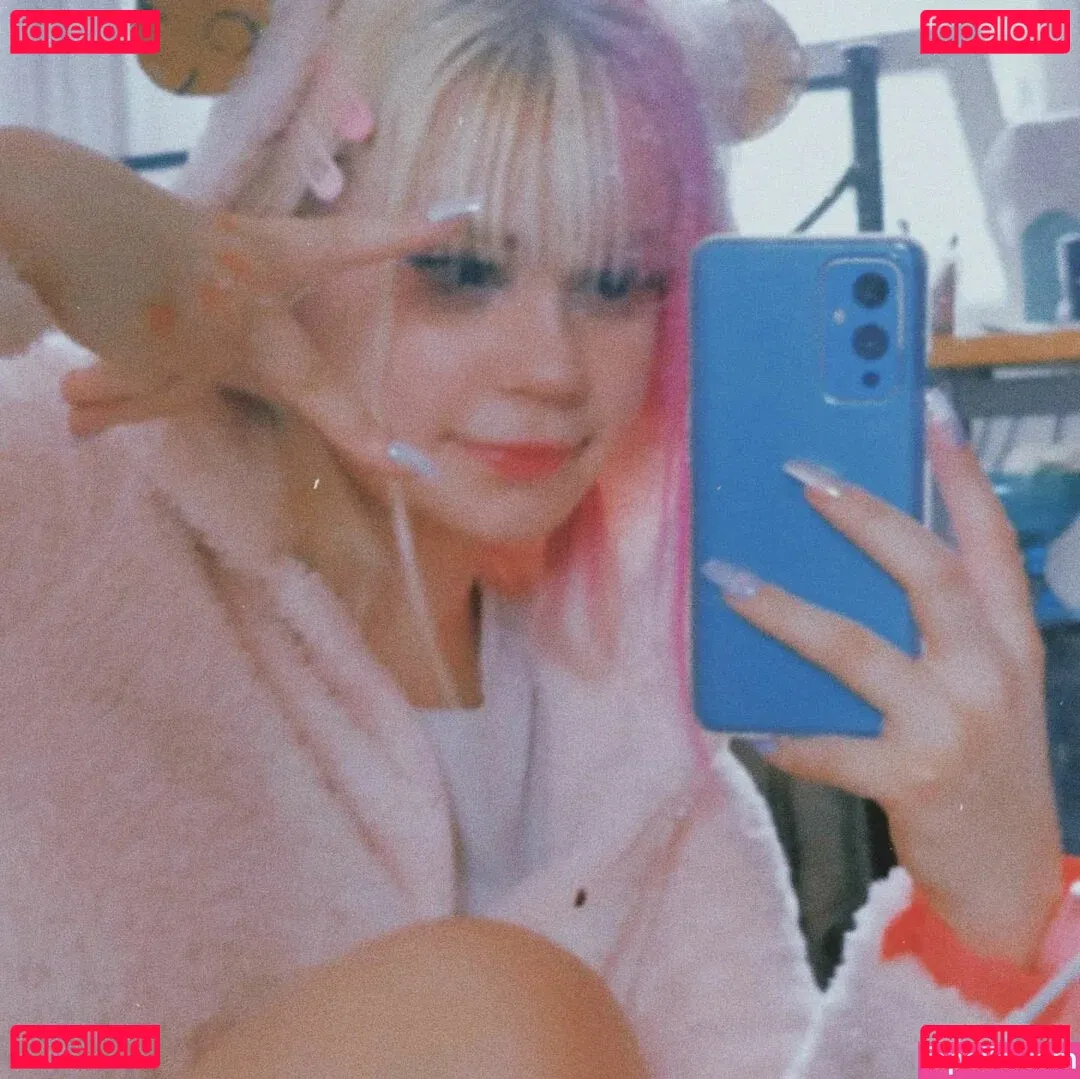 frogzzi Onlyfans Photo Gallery 