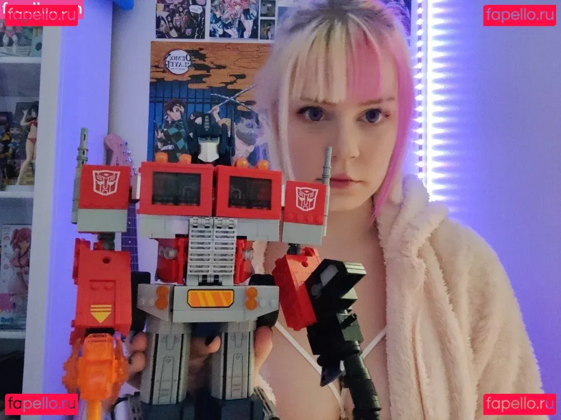 frogzzi Onlyfans Photo Gallery 