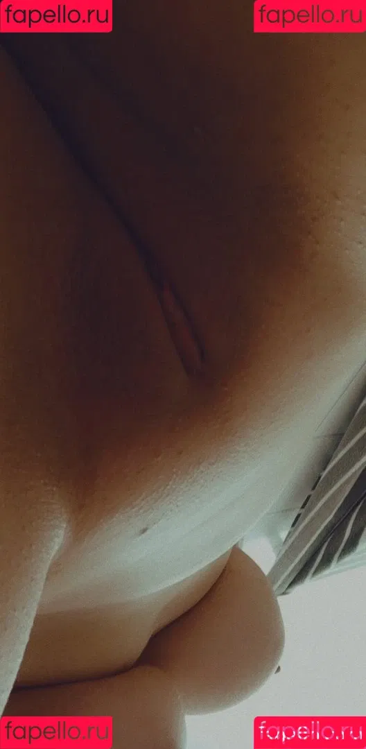 DienackteAnna Onlyfans Photo Gallery 