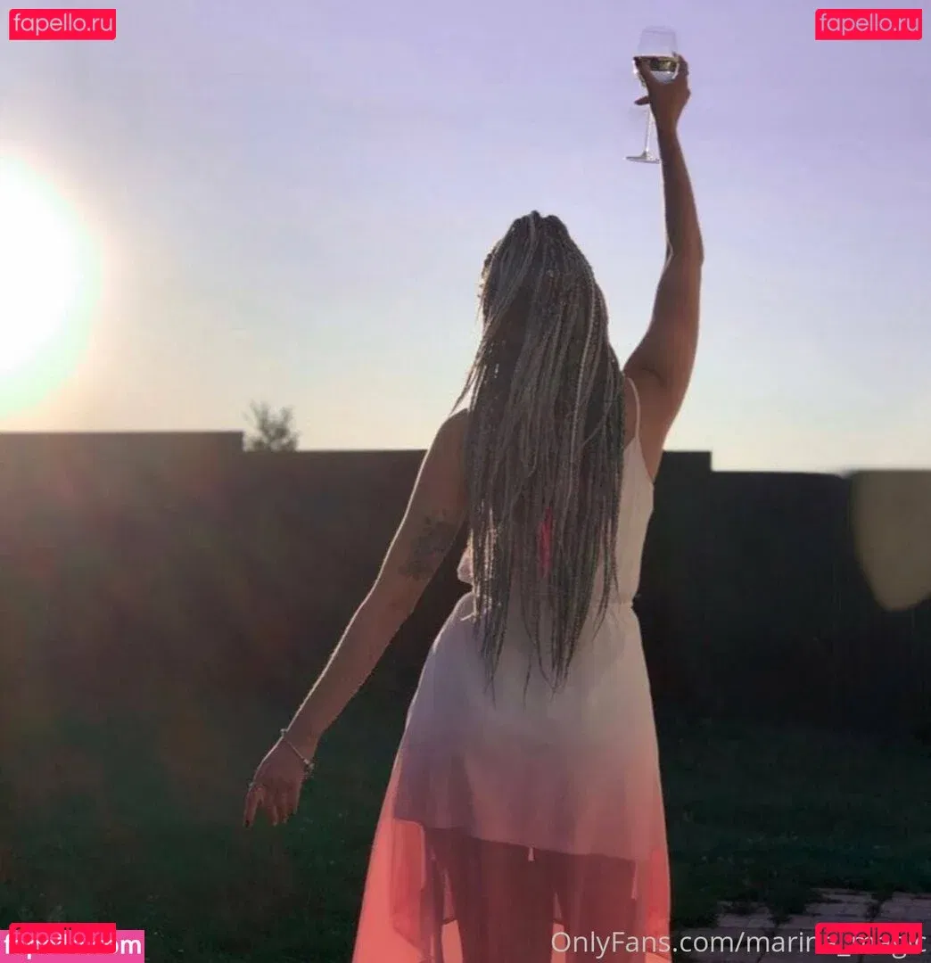 marinamagic Onlyfans Photo Gallery 