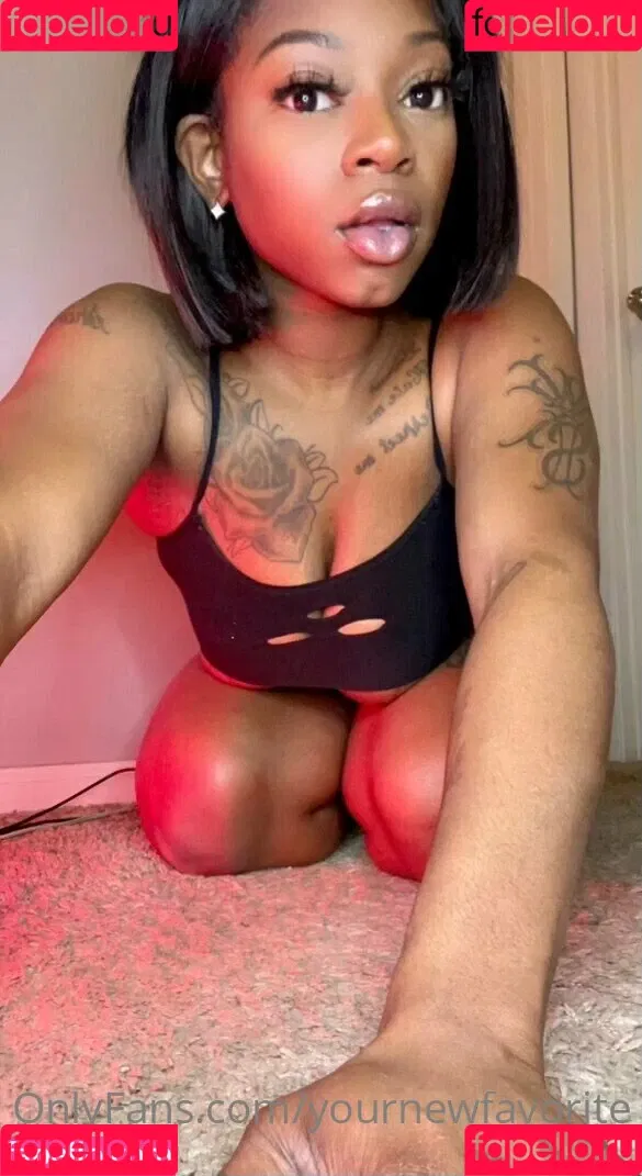 yournewfavorite Onlyfans Photo Gallery 