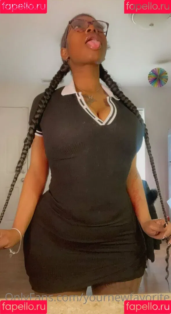 yournewfavorite Onlyfans Photo Gallery 