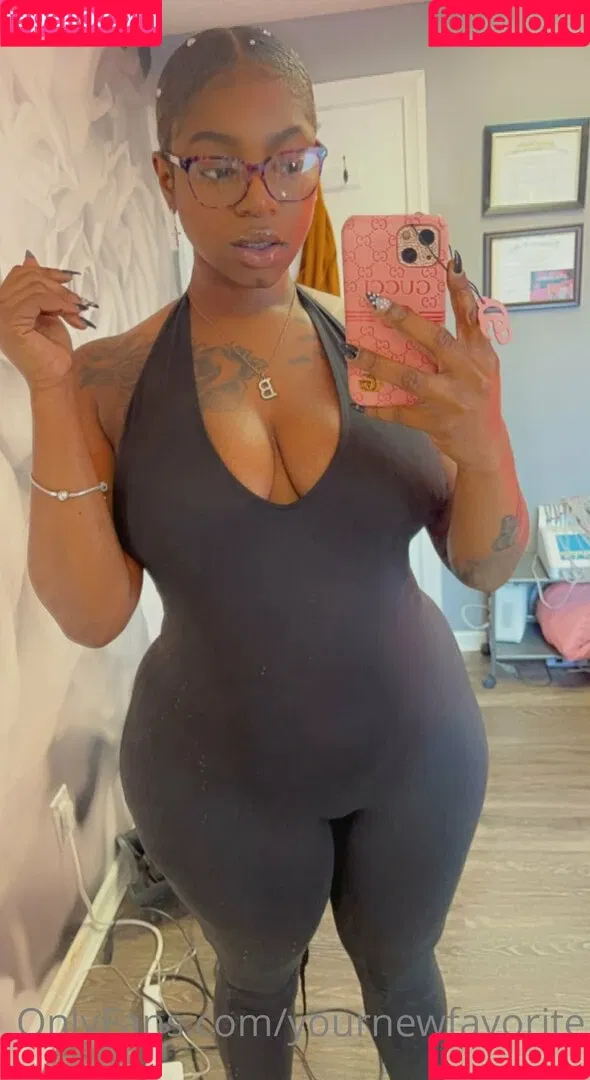 yournewfavorite Onlyfans Photo Gallery 
