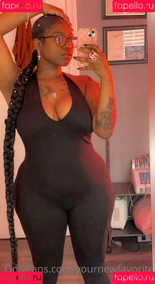 yournewfavorite Onlyfans Photo Gallery 
