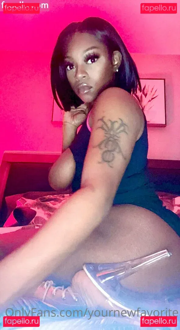 yournewfavorite Onlyfans Photo Gallery 