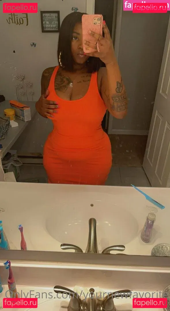 yournewfavorite Onlyfans Photo Gallery 