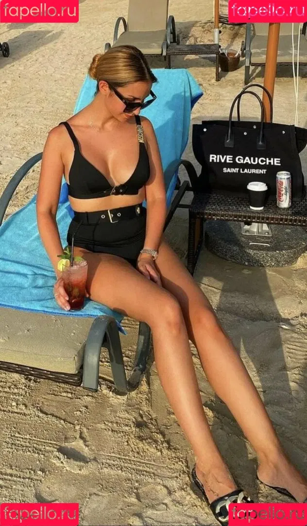 Sila Sahin Onlyfans Photo Gallery 