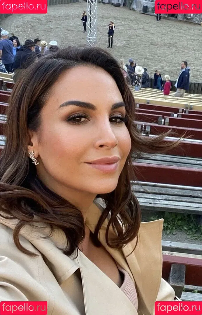 Sila Sahin Onlyfans Photo Gallery 