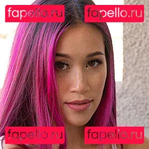 HeyCheri Onlyfans Photo Gallery 