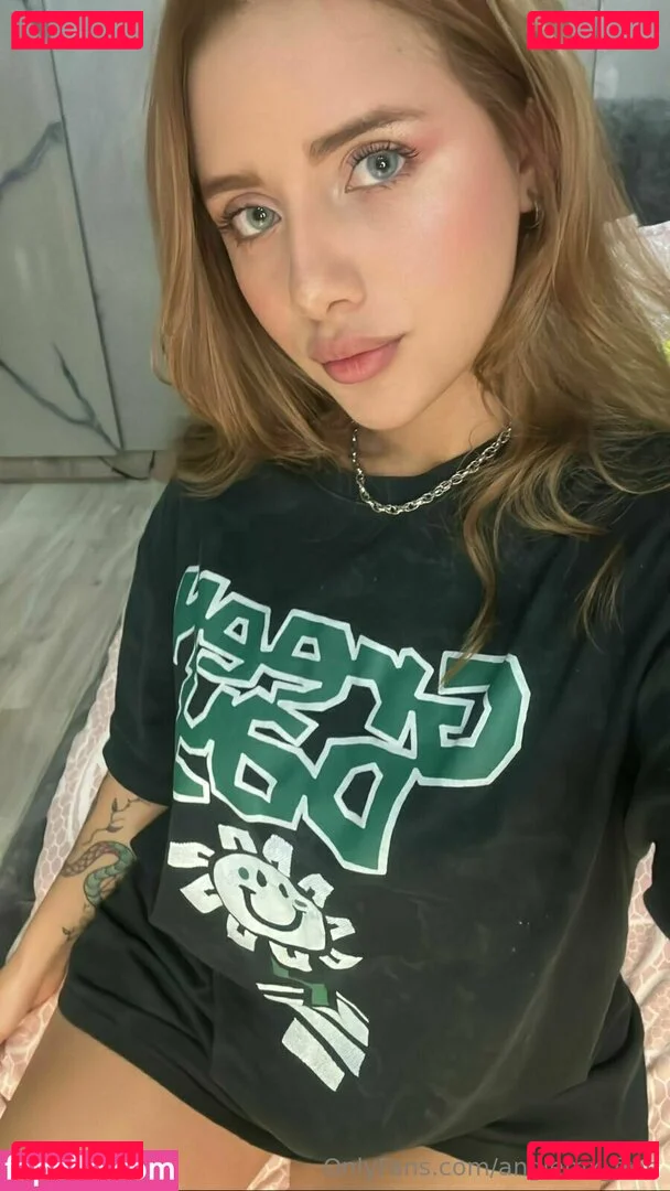 angiemx_free Onlyfans Photo Gallery 