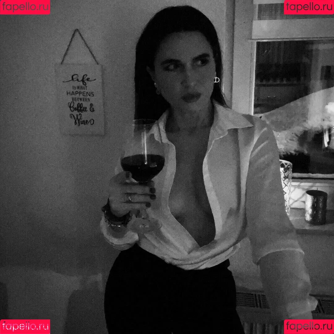 Selma Kostic Onlyfans Photo Gallery 