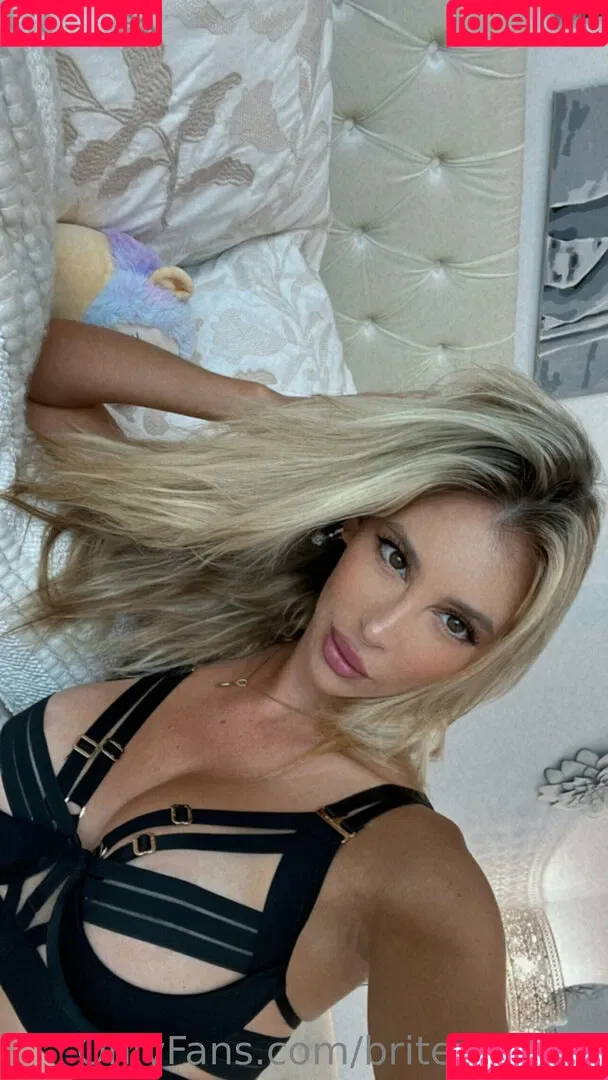 briteresifree Onlyfans Photo Gallery 