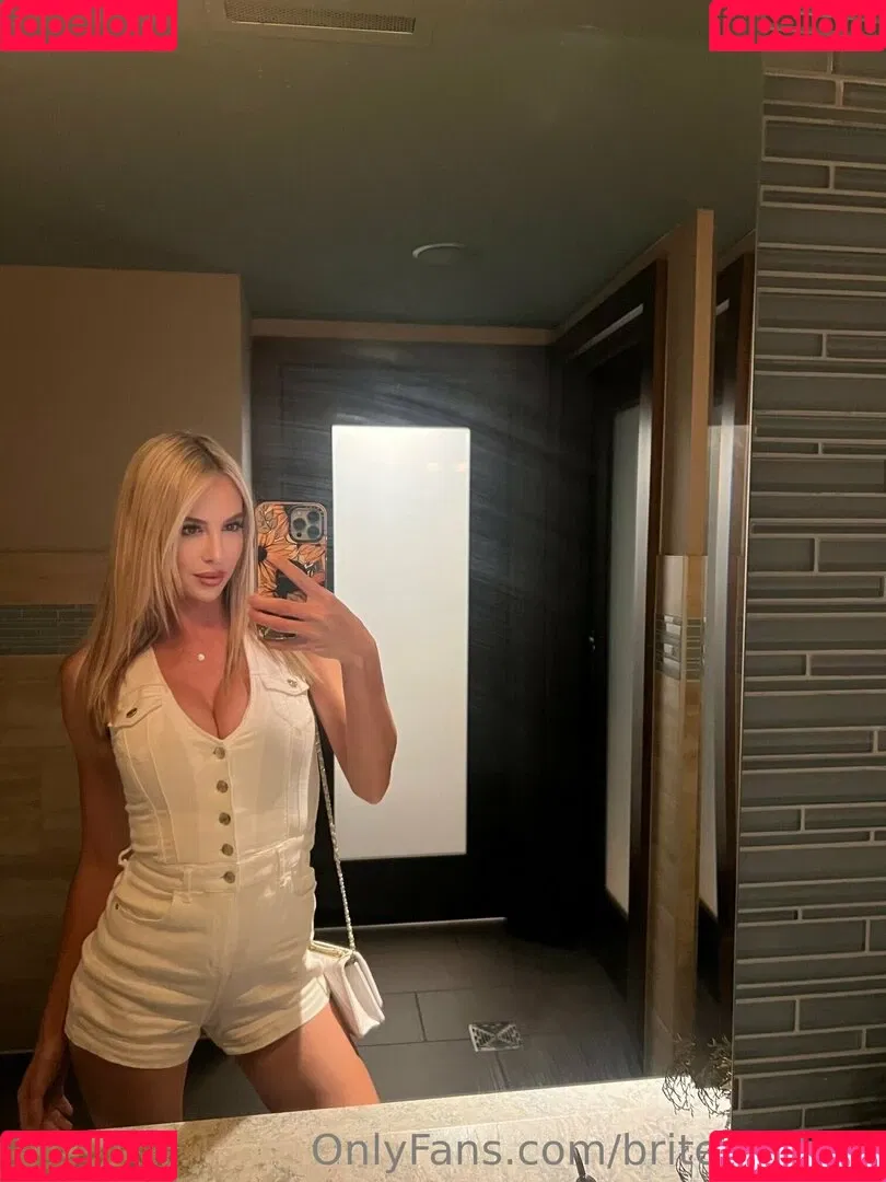 briteresifree Onlyfans Photo Gallery 