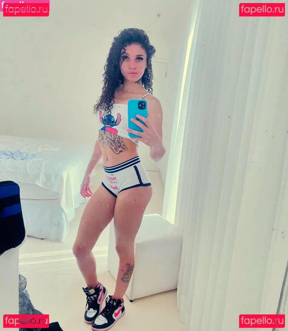 Bruna Santos Onlyfans Photo Gallery 