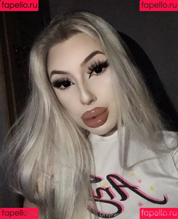 charlotteventura Onlyfans Photo Gallery 