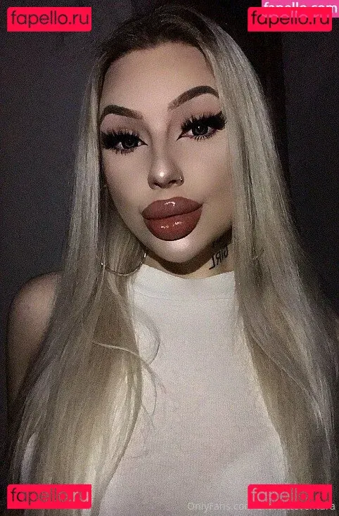 charlotteventura Onlyfans Photo Gallery 