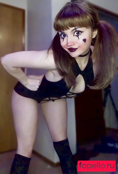 Sasha Spits Onlyfans Photo Gallery 