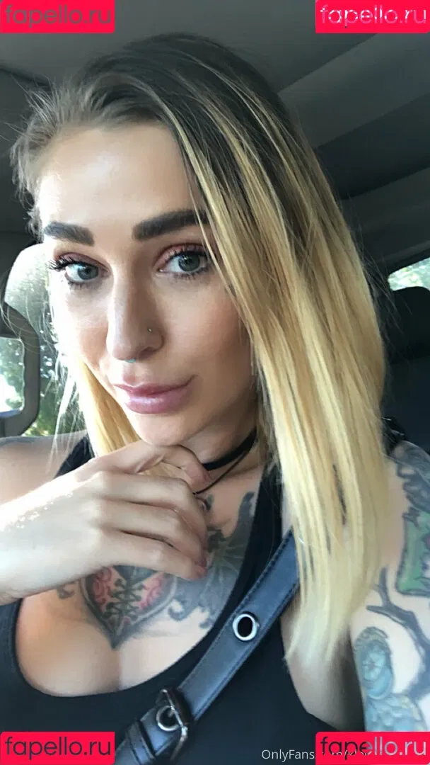 kleiovalentien Onlyfans Photo Gallery 