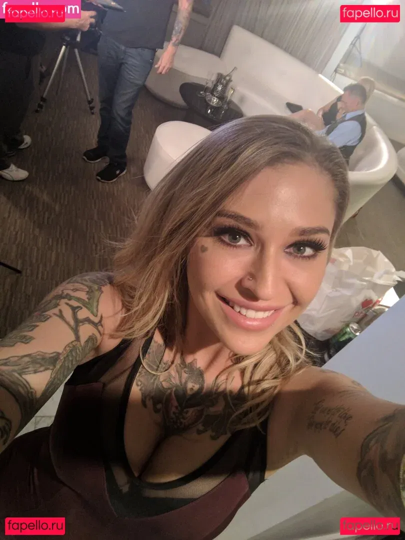kleiovalentien Onlyfans Photo Gallery 