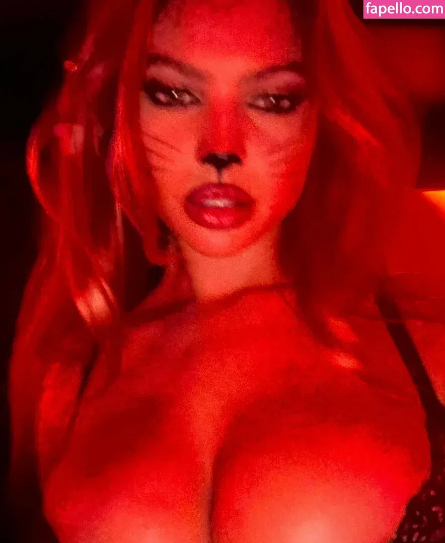 Katarina Deme Onlyfans Photo Gallery 