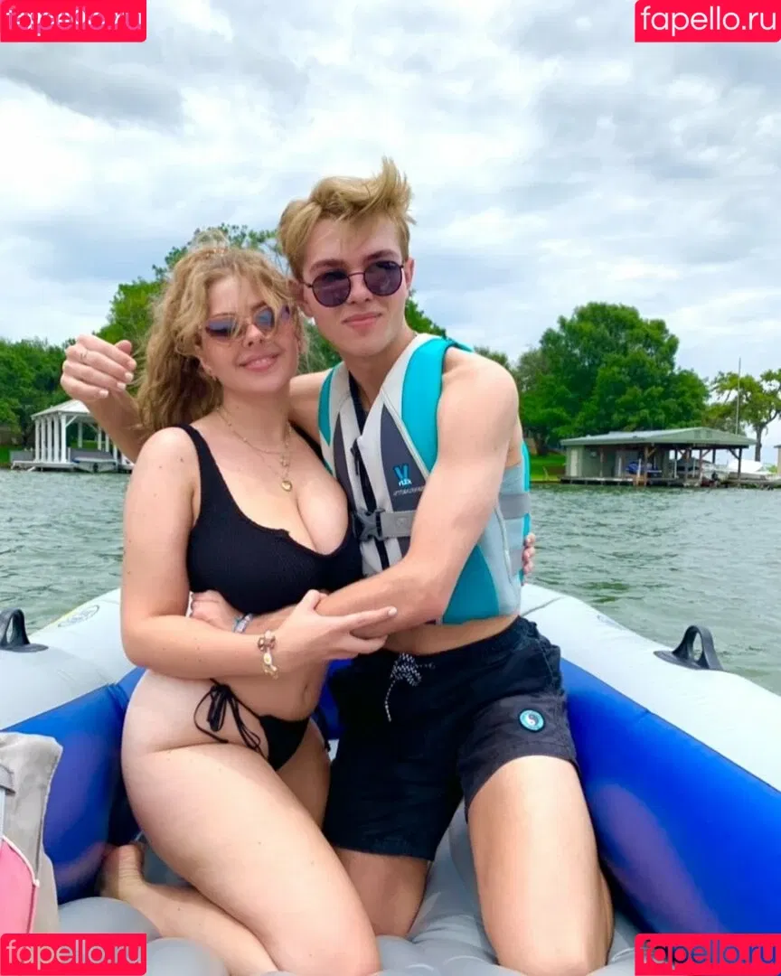 Ruby P Onlyfans Photo Gallery 