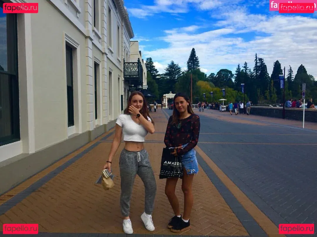 Ruby P Onlyfans Photo Gallery 