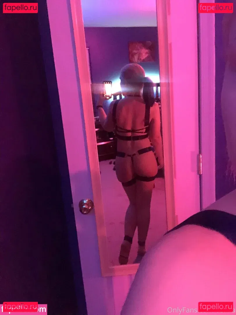 vonka Onlyfans Photo Gallery 