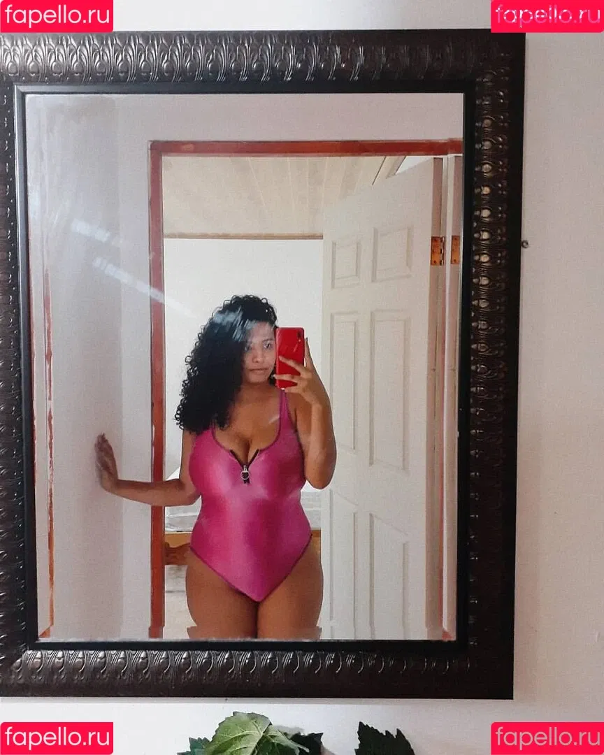 Karlamelito Onlyfans Photo Gallery 