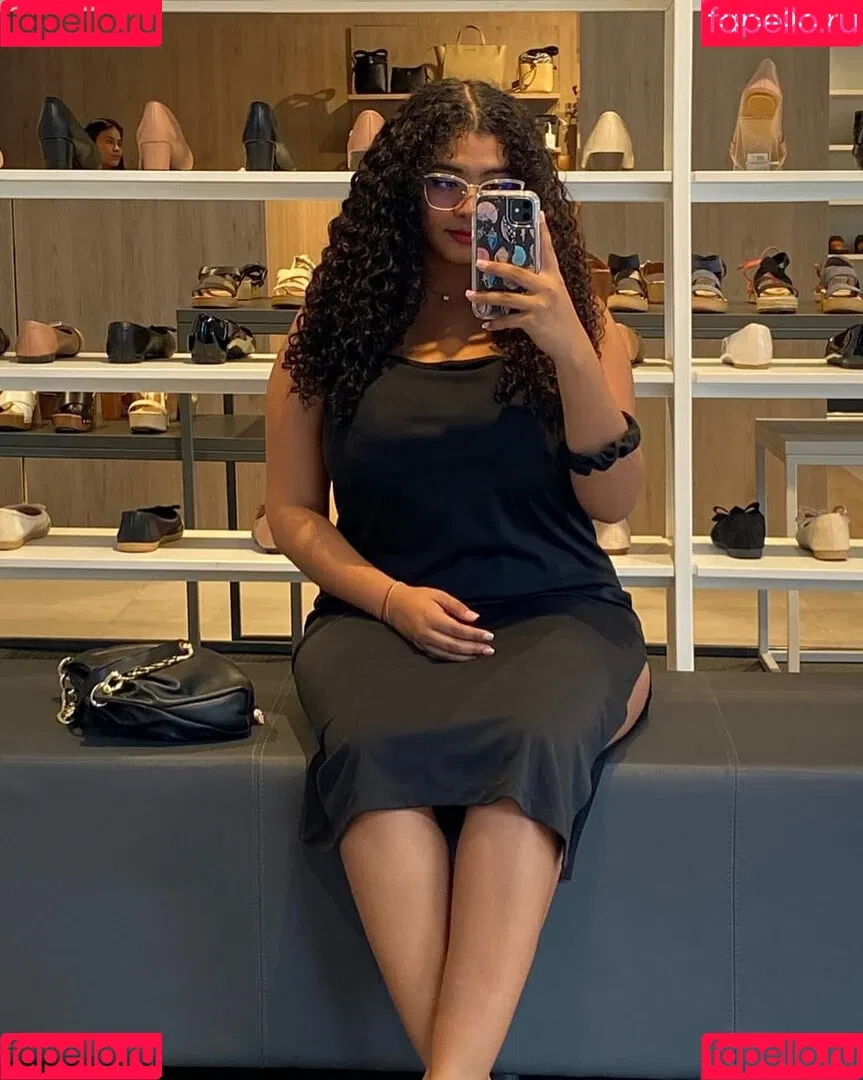 Karlamelito Onlyfans Photo Gallery 