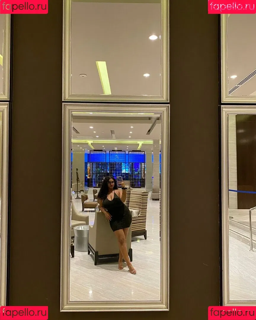 Karlamelito Onlyfans Photo Gallery 