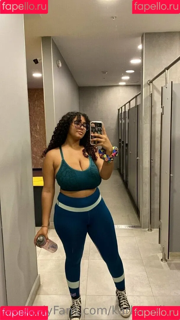 Karlamelito Onlyfans Photo Gallery 