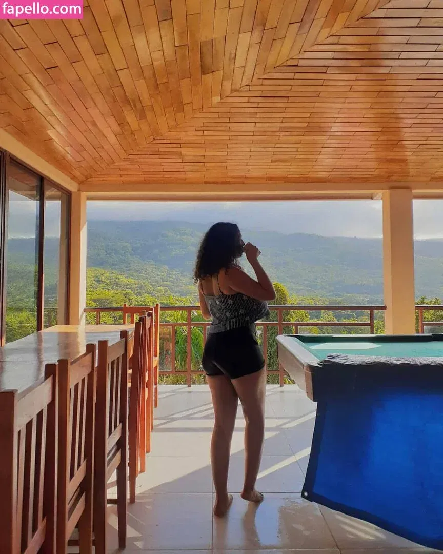 Karlamelito Onlyfans Photo Gallery 