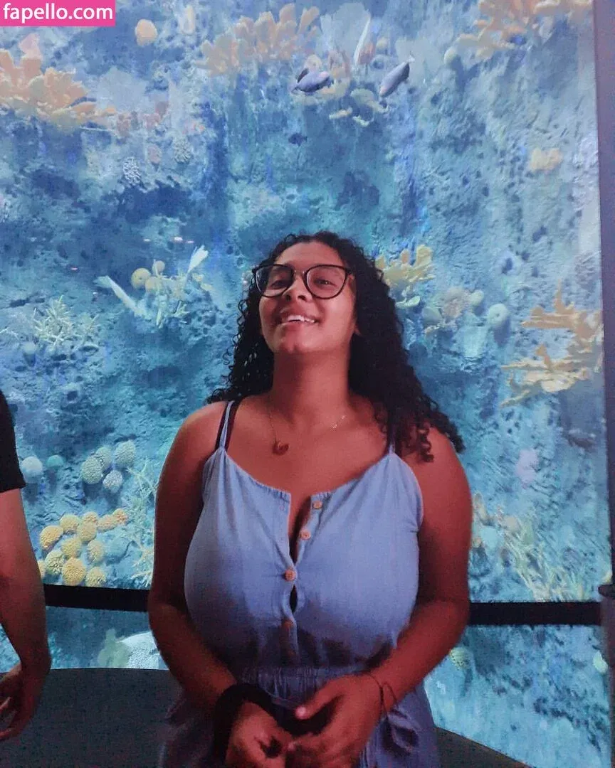 Karlamelito Onlyfans Photo Gallery 