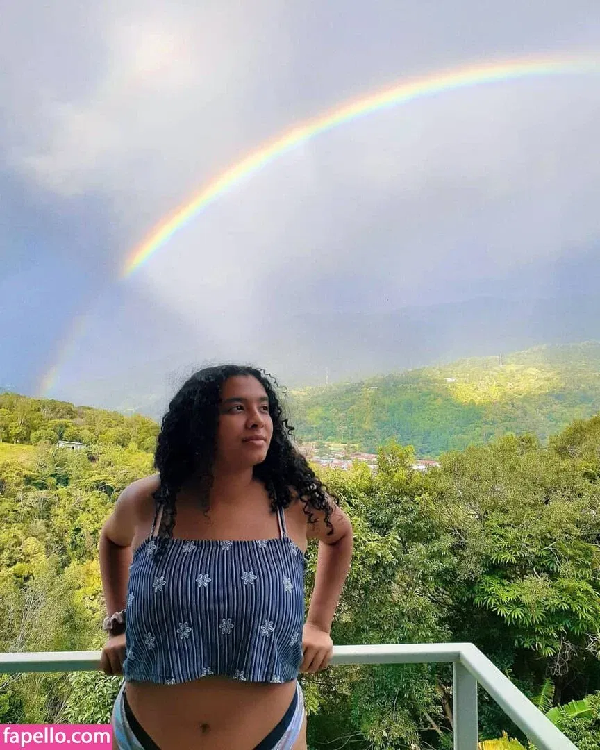 Karlamelito Onlyfans Photo Gallery 