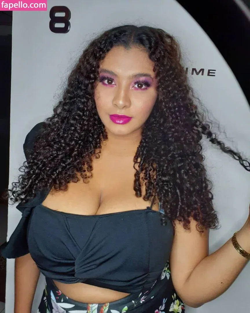 Karlamelito Onlyfans Photo Gallery 