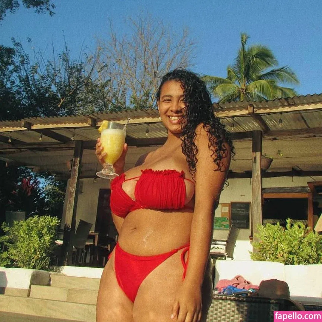 Karlamelito Onlyfans Photo Gallery 