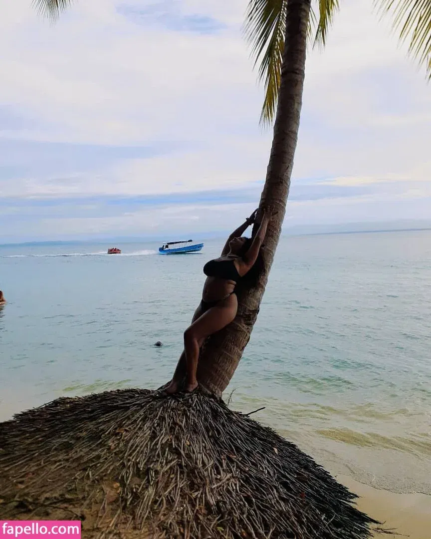 Karlamelito Onlyfans Photo Gallery 