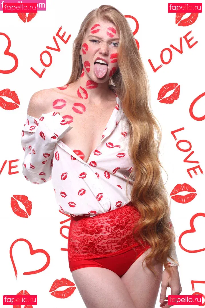 Anna Deniro Onlyfans Photo Gallery 