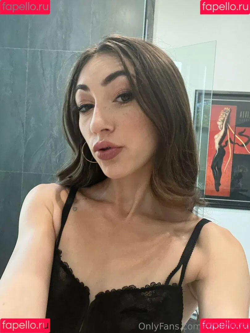 tianablow Onlyfans Photo Gallery 