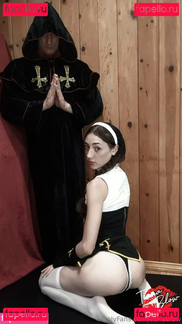 tianablow Onlyfans Photo Gallery 