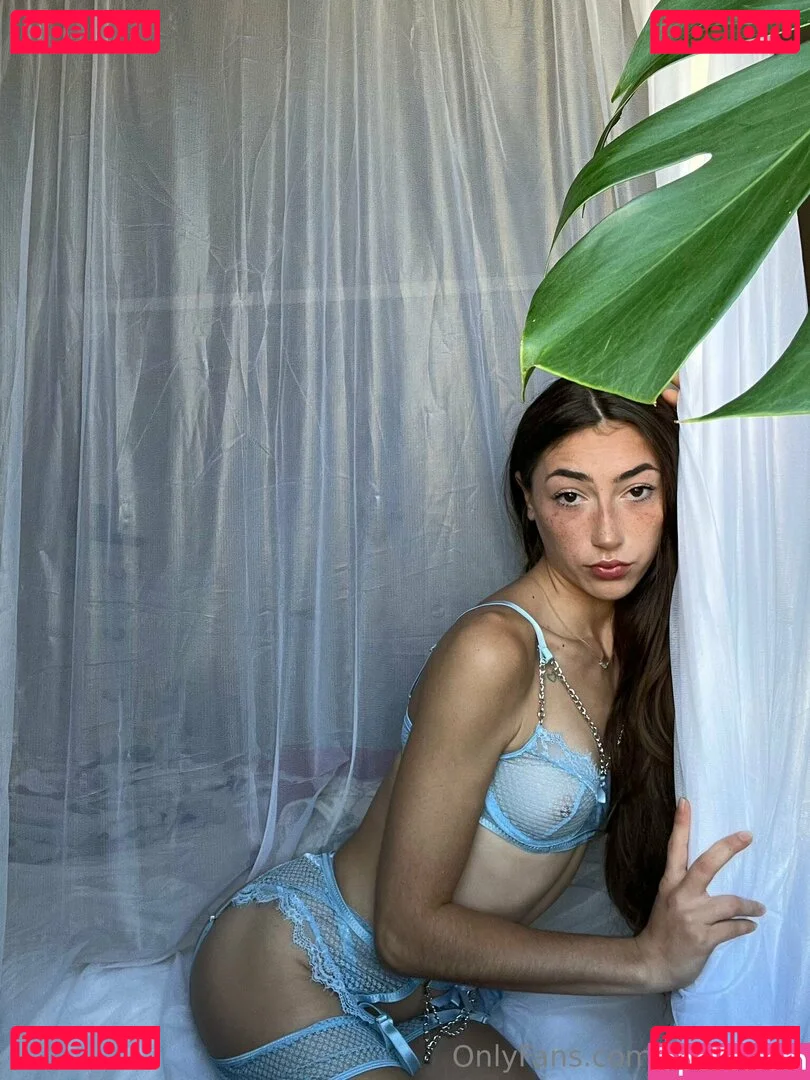 tianablow Onlyfans Photo Gallery 